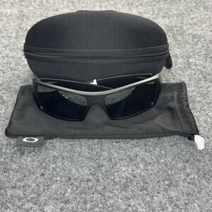 Oakley Gascan 009014 Matte Black Lens Athletic Sunglasses NEW! NWT! 324$ Retail!